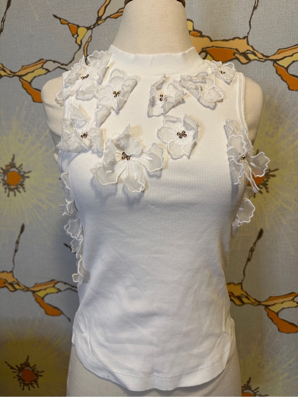 Anthropologie White Sleeveless Floral Appliqué Knit Top